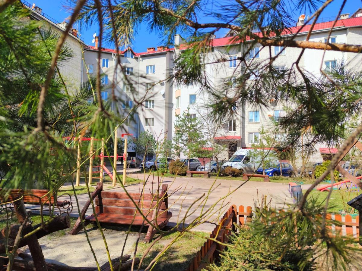 Positive Apartment Lviv Exterior photo
