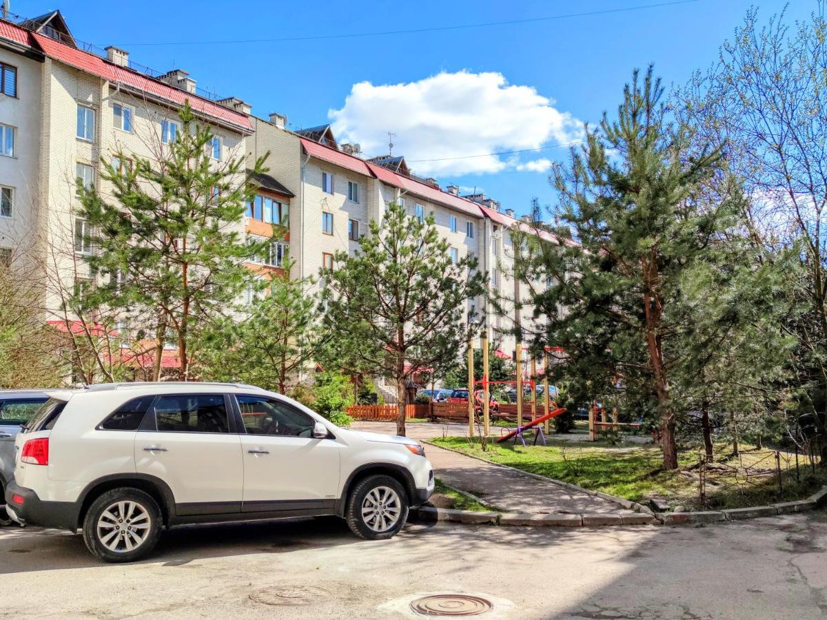 Positive Apartment Lviv Exterior photo